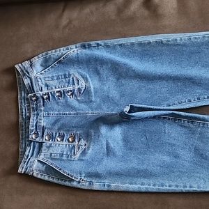 2024 Brand New Women High-rise Stretchy Flare Jeans